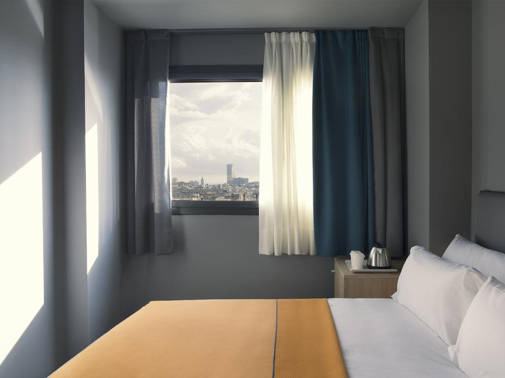ברצלונה Yurbban Trafalgar Hotel מראה חיצוני תמונה