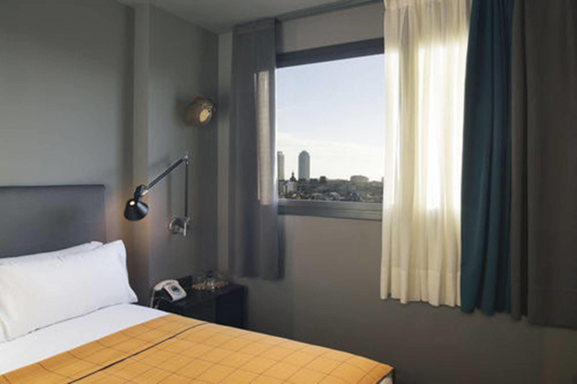 ברצלונה Yurbban Trafalgar Hotel מראה חיצוני תמונה